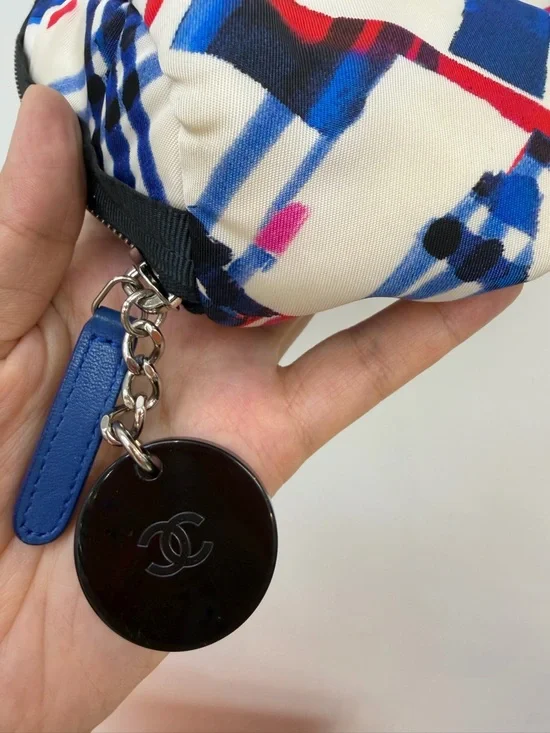 Chanel Graphic Print Cosmetic Pouch with Logo Charm - Blue, Red, Black, Cream - Picture 4 of 8